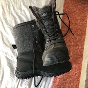 Ugg Fur Lined Black Snow Boots Size 6.5 Waterproof